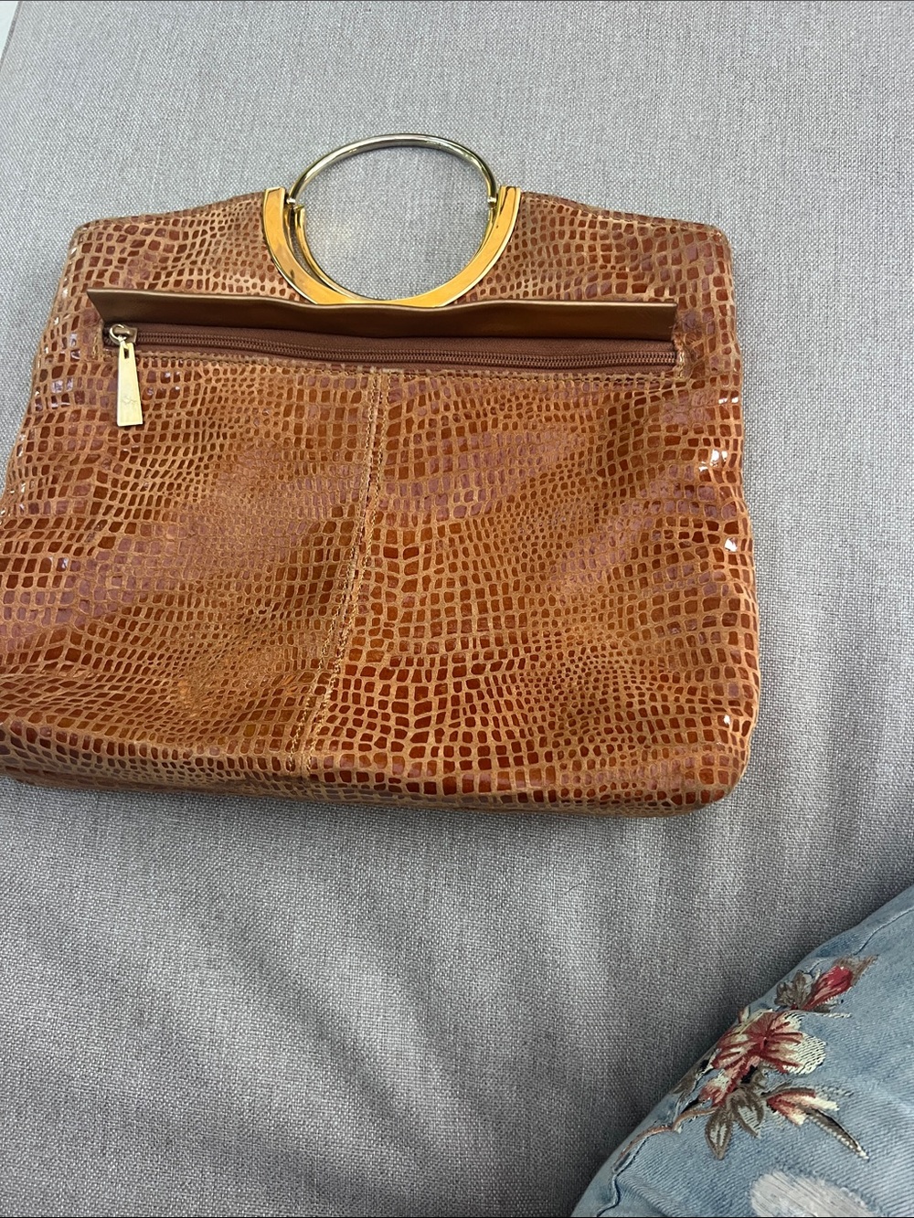 Croc-Embossed Tan Wristlet Clutch with Gold Ring Handle